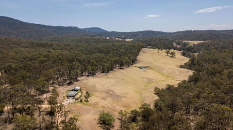 Mt Taylor Country Retreat 15 Minutes To Bairnsdale - Surfers Paradise Gold Coast 2