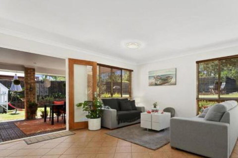 BB233 Banksia Beach Family Home 4 Bedrooms - Surfers Paradise Gold Coast 7