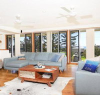 Shores Pet Friendly 1 Min Walk to Beach - Surfers Paradise Gold Coast
