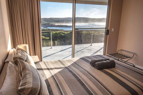 Hanson Bay Wildlife Sanctuary And Cabins - Surfers Paradise Gold Coast 7