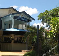 Dingo Moon Lodge Hostel - Surfers Paradise Gold Coast