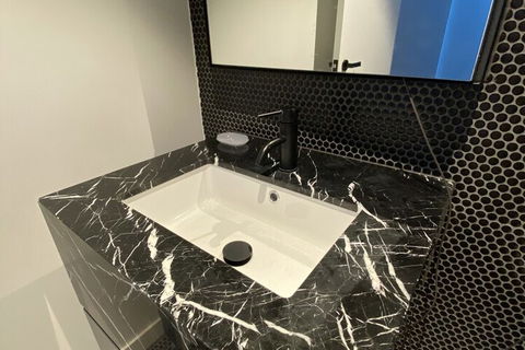 New Luxury 3bedroom Townhouse Cityview - Surfers Paradise Gold Coast 4