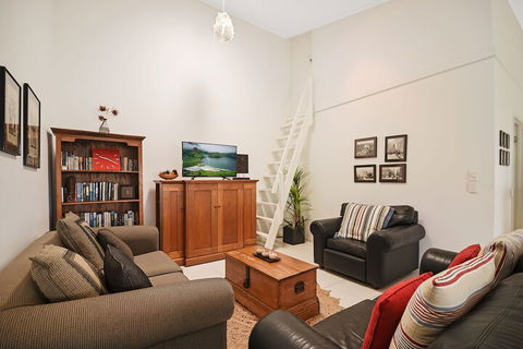 Nobs -1/44 Peregian Esplanade - Surfers Paradise Gold Coast 5