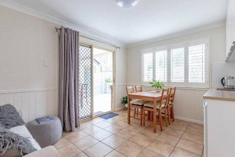 Woodford Gardens - Surfers Paradise Gold Coast 4