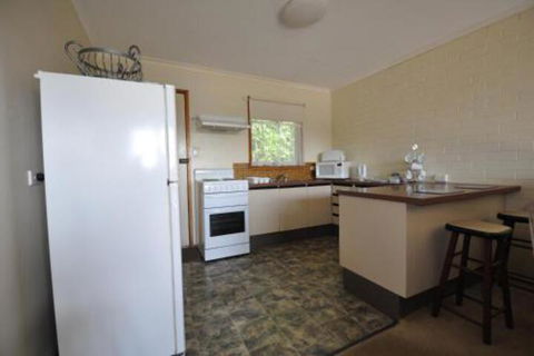Ballymena Holiday Units - Surfers Paradise Gold Coast 2