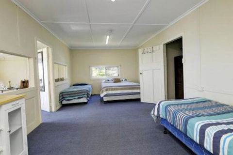 TRADEWINDS - Surfers Paradise Gold Coast 0