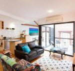 Windows on Pakenham - Surfers Paradise Gold Coast