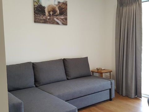Fish Creek Alkira Accommodation - Surfers Paradise Gold Coast 1