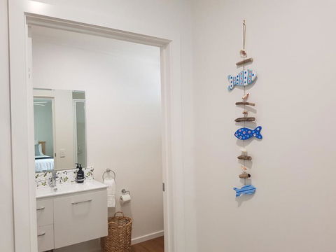 Fish Creek Alkira Accommodation - Surfers Paradise Gold Coast 4