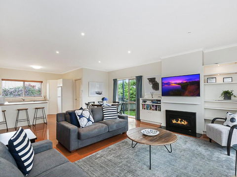 GUILDFORD COTTAGE - Surfers Paradise Gold Coast 2