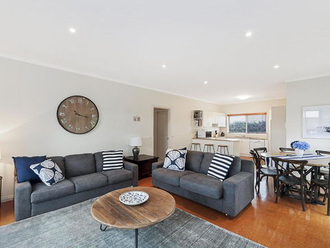 GUILDFORD COTTAGE - Surfers Paradise Gold Coast 4