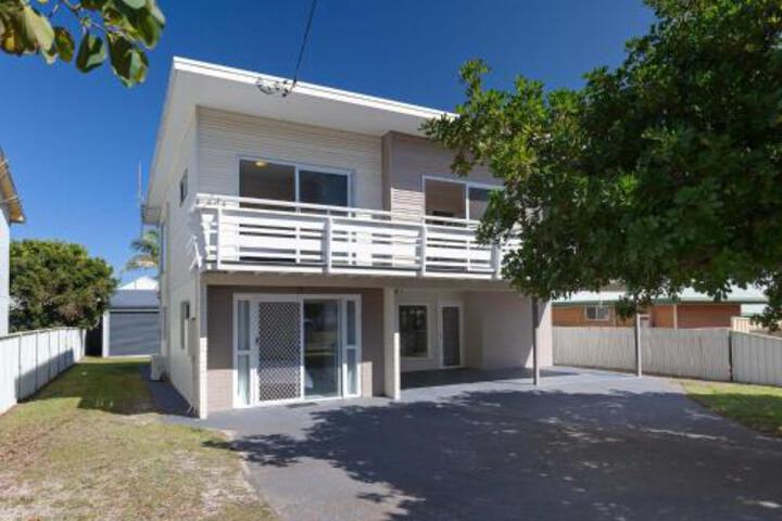One Mile Beach NSW Surfers Paradise Gold Coast