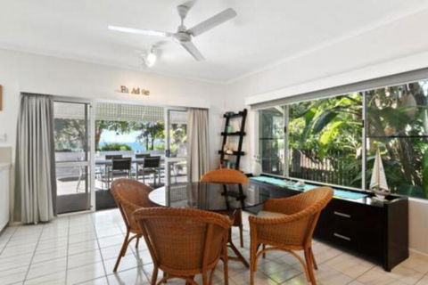 Seabreeze Beachfront Clifton - Surfers Paradise Gold Coast 4