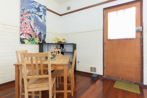 B4 Apartment Close To Perth UWA - Surfers Paradise Gold Coast 5