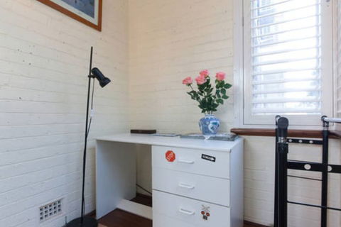 B4 Apartment Close To Perth UWA - Surfers Paradise Gold Coast 6