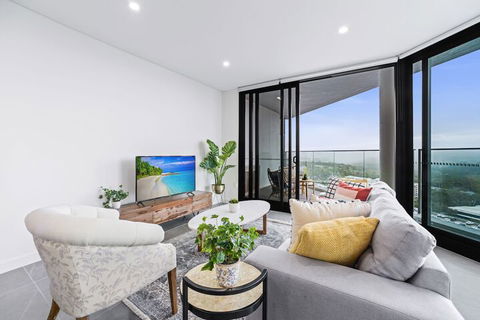 HomeHotel Ultra Luxury 2 Bedroom Next To Mall & Train - Surfers Paradise Gold Coast 4