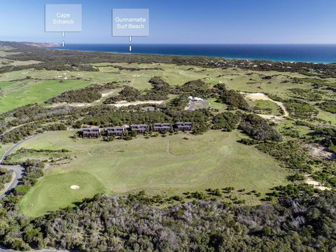 DREW Golfers Delight Close To St. Andrews Beach - Surfers Paradise Gold Coast 5