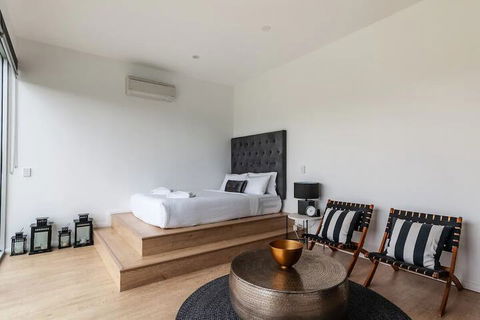 Modern Stylish Penthouse - Surfers Paradise Gold Coast 4
