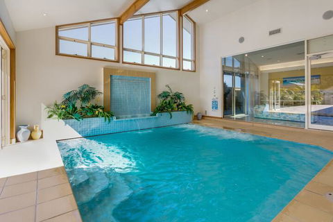One Mile Mansion - Surfers Paradise Gold Coast 1