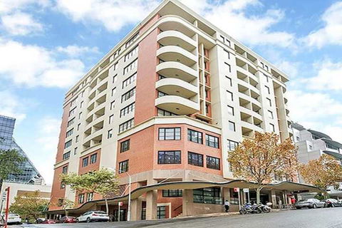The Apartment Service AX301 - Surfers Paradise Gold Coast 1