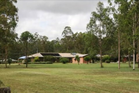 Up Country B & B Wondai - Surfers Paradise Gold Coast 5