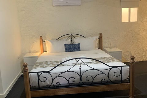 Stables Boutique Motel - Surfers Paradise Gold Coast 7