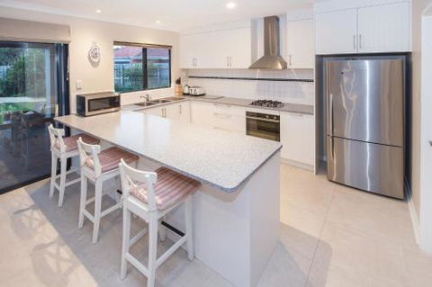 Daves Digs - Surfers Paradise Gold Coast 2