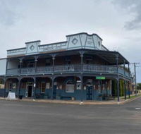 Commercial Hotel Curlewis - Surfers Paradise Gold Coast
