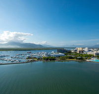 Oaks Cairns Hotel - Surfers Paradise Gold Coast