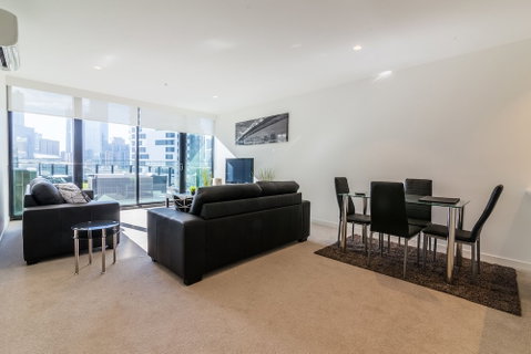 MJ Shortstay Apartments - Platinum Tower - Surfers Paradise Gold Coast 5