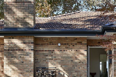 Polperro Farmhouse - Surfers Paradise Gold Coast 1