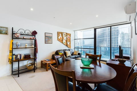 TIARA, 1BDR Southbank Apartment - Surfers Paradise Gold Coast 5