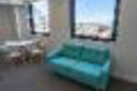 Newcastle Beach 1BR With City Views - Surfers Paradise Gold Coast 3