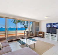 Casuarinas Unit 1 / 33 Soldiers Point Road - Surfers Paradise Gold Coast