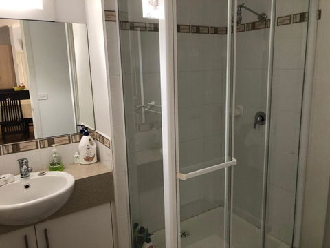 Modern Home Tarwin Lower - Surfers Paradise Gold Coast 4