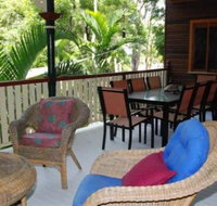 Appian Beach House - Surfers Paradise Gold Coast