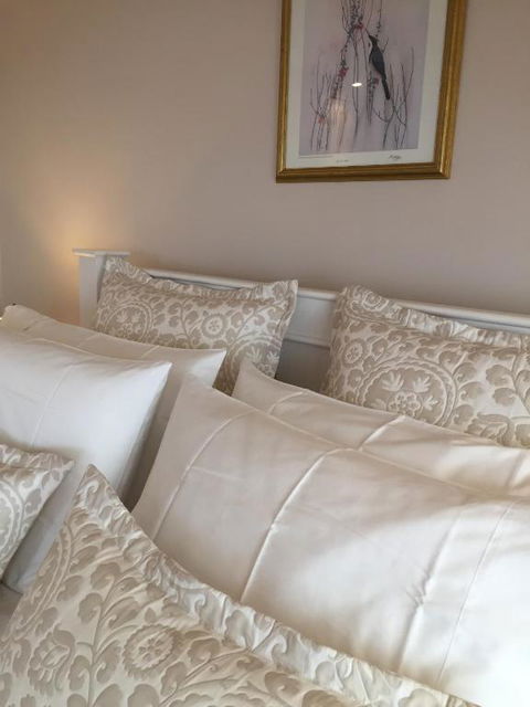 Ellies Cottages - Surfers Paradise Gold Coast 6