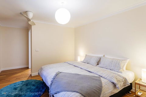 Stablebase - Surfers Paradise Gold Coast 6