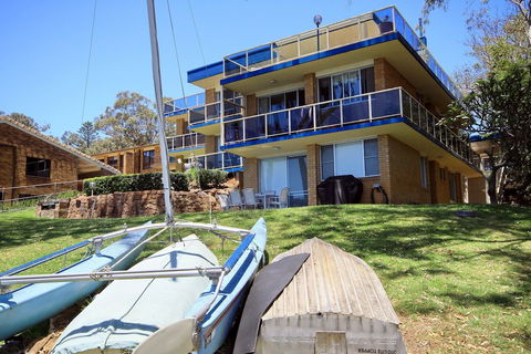 Kooringal Unit 8 / 105 Soldiers Point Road - Surfers Paradise Gold Coast 0