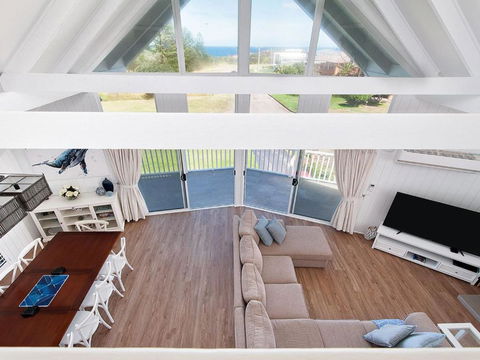 Kingsley Beach House Boat Harbour - Surfers Paradise Gold Coast 6