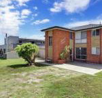 Resthaven only meters to Sunset Beach - Surfers Paradise Gold Coast