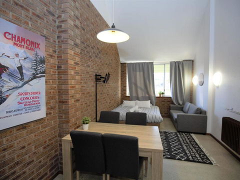 Gables 11 On Clyde Street - Surfers Paradise Gold Coast 2