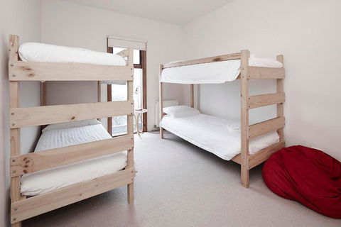 K2 12 - Surfers Paradise Gold Coast 6