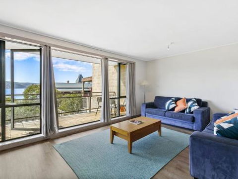 APARTMENT 29 PACIFIC APARTMENTS Grand Escape With Ocean Views - Surfers Paradise Gold Coast 1
