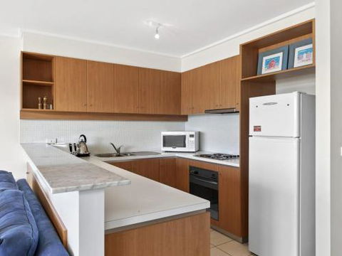 APARTMENT 29 PACIFIC APARTMENTS Grand Escape With Ocean Views - Surfers Paradise Gold Coast 6