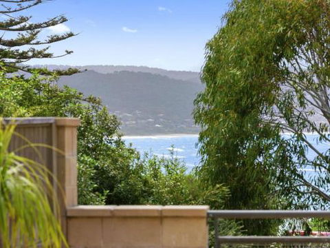 APARTMENT 23 PACIFIC APARTMENTS Sit On The Deck & Soak In The View - Surfers Paradise Gold Coast 0