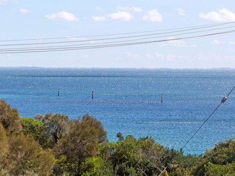 BEACH BELLE MORNINGTON - Surfers Paradise Gold Coast 4