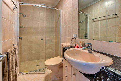 New La Bella Waters 1 Wide Ocean Views - Surfers Paradise Gold Coast 6