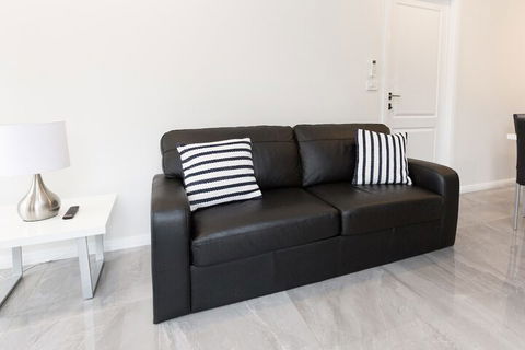 Wagga Apartments 3 - Surfers Paradise Gold Coast 1