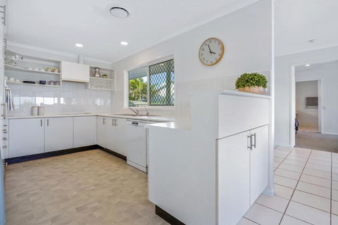 Expansive Ocean Views Sunrise Beach - Surfers Paradise Gold Coast 6